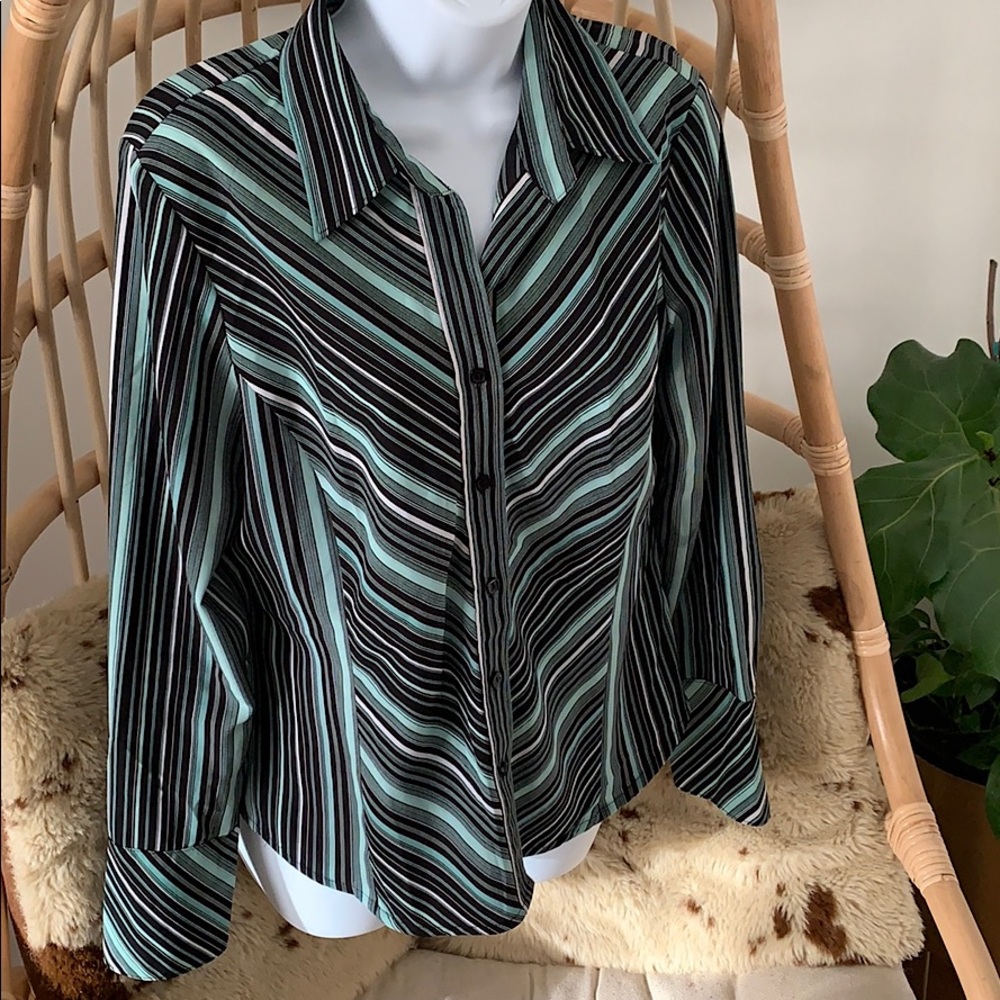 WORTHINGTON STRIPED BUTTON-UP SHIRT